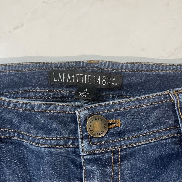 Lafayette 148 New York Women’s Dark Wash Bootcut Jeans Size 4 - Picture 8 of 9